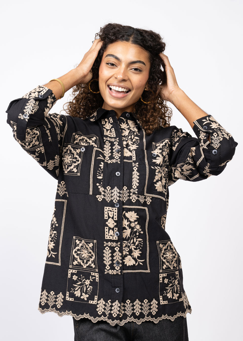SCARF EMBROIDERED SHIRT 630393