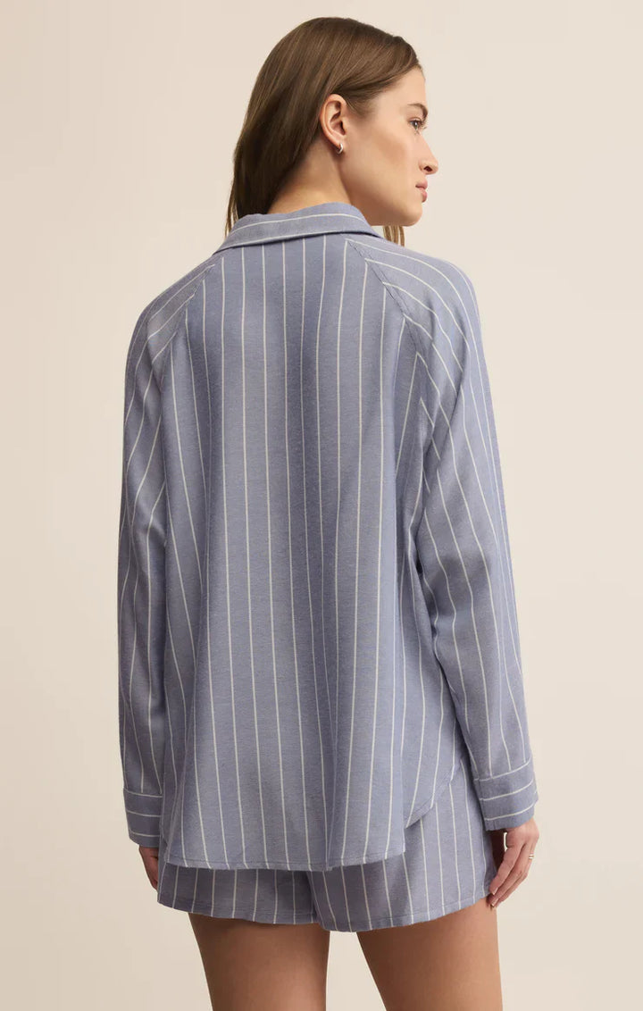 RIVER PLAID BUTTON UP