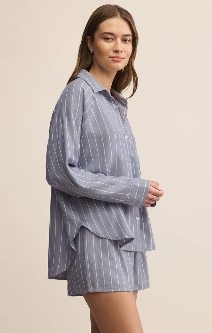 RIVER PLAID BUTTON UP