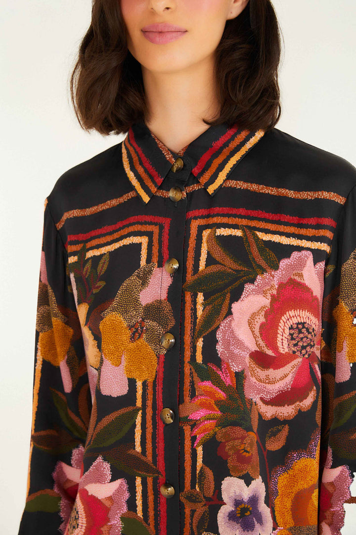 CHENILLE FLOWERS BLACK SHIRT