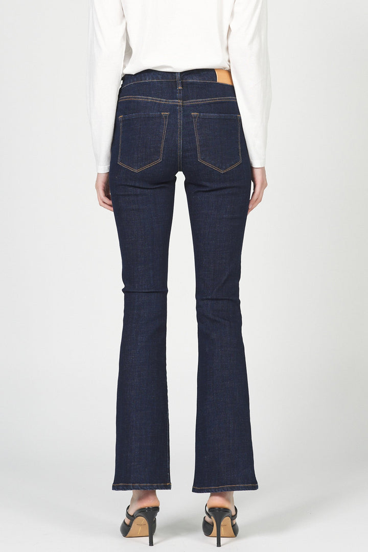 JAXTYN MID RISE JEAN