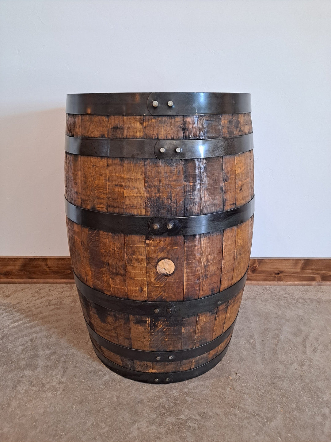 Decorative 53-Gallon Whiskey Barrel