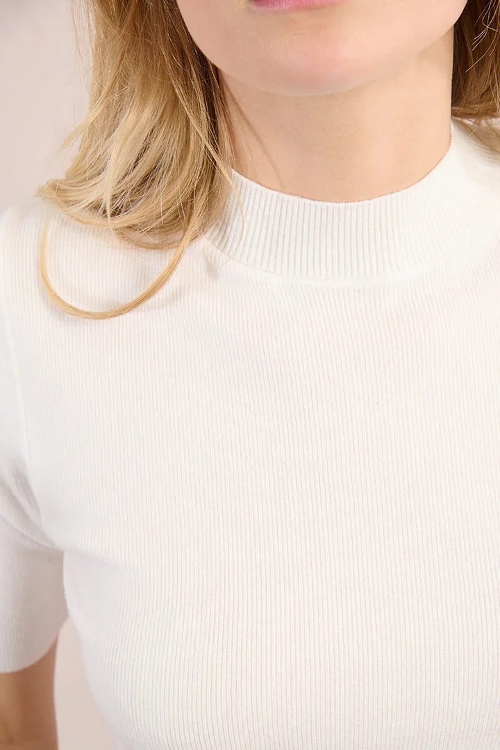 KNITTED SWEATER