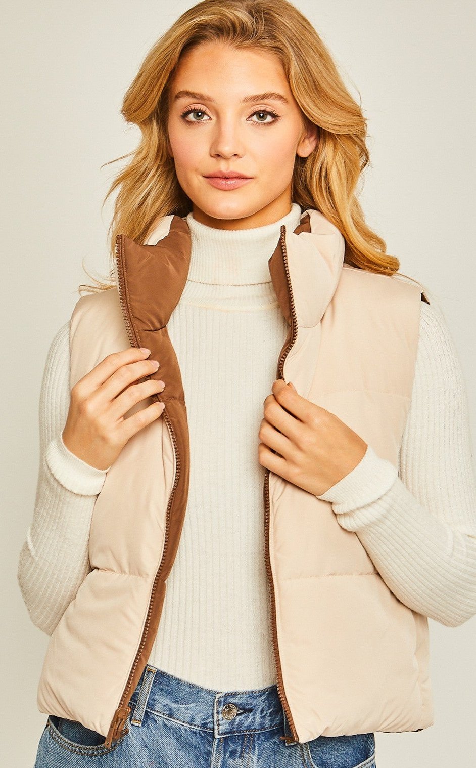 LADIES PADDED REVERSABLE VEST in COCOA/CREAM