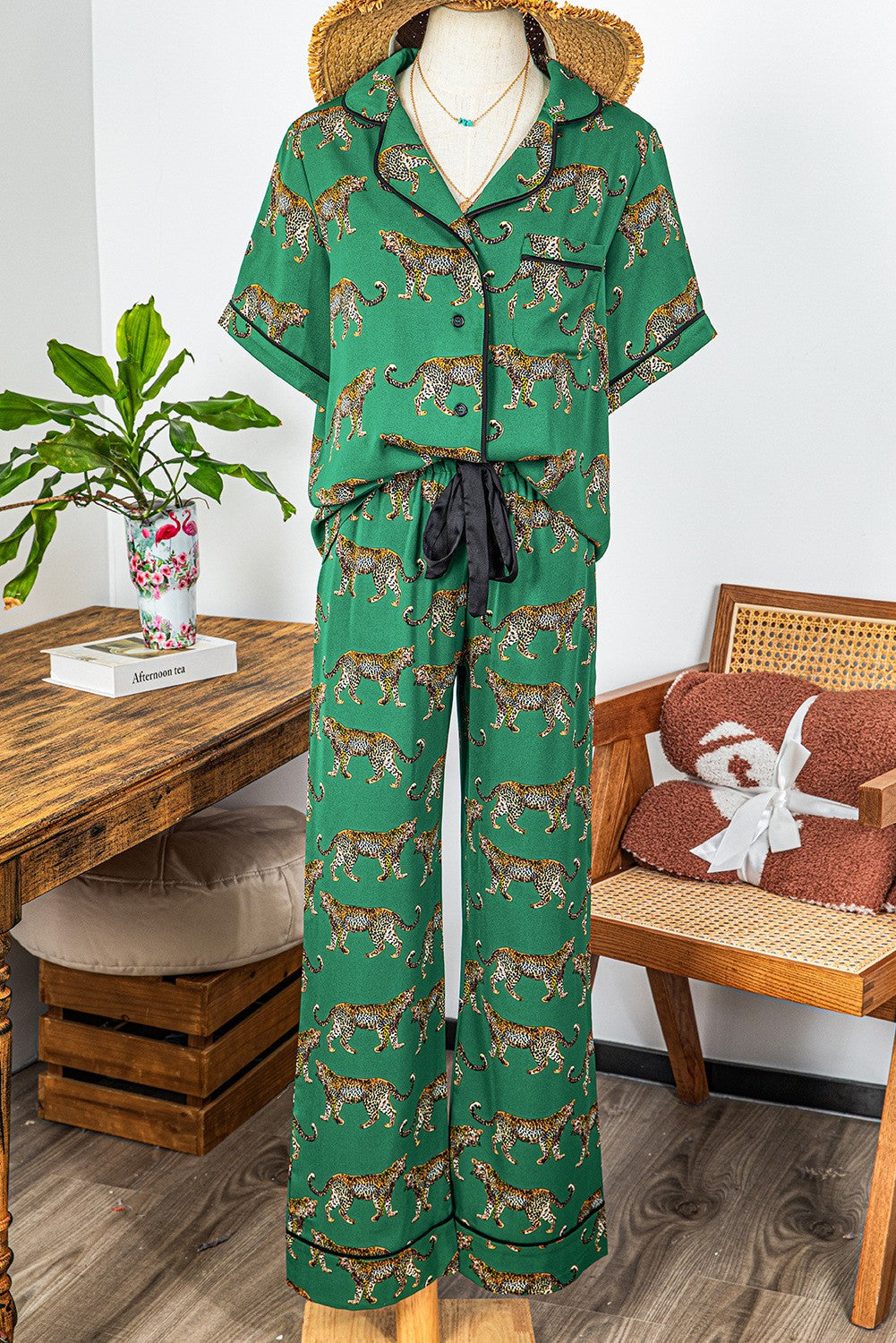 Green Leopard Lounge Set