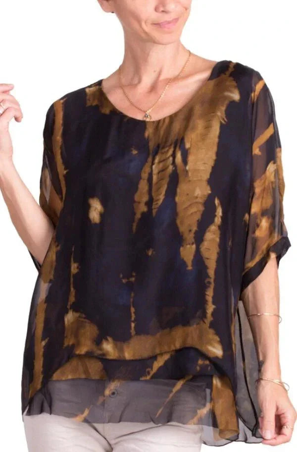 CARMELINA ACID WASH SILK KAFTAN ROUND NECK TOP in NAVY