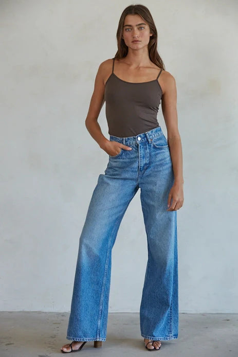 ESSENTIAL SOLID CAMI