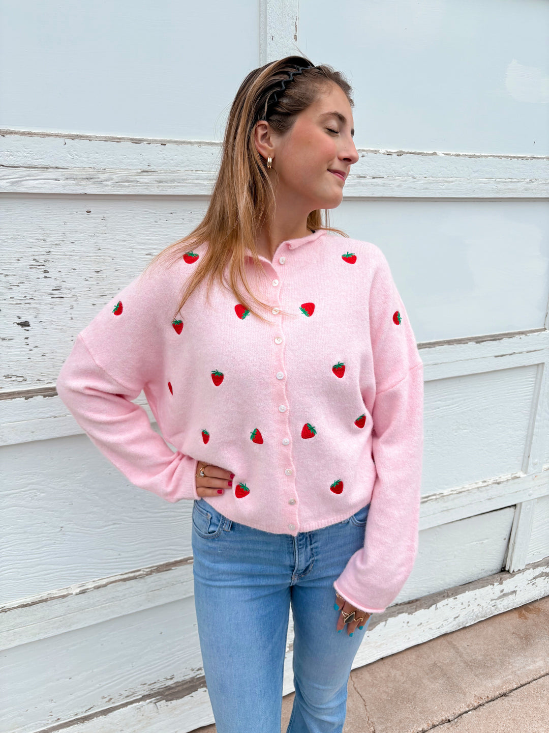STRAWBERRY EMB PIPER CARDIGAN