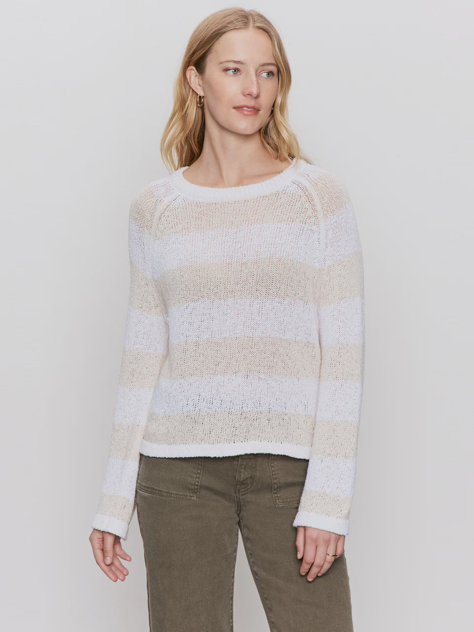 TEXTURED RAGLAN CREW SWEATER