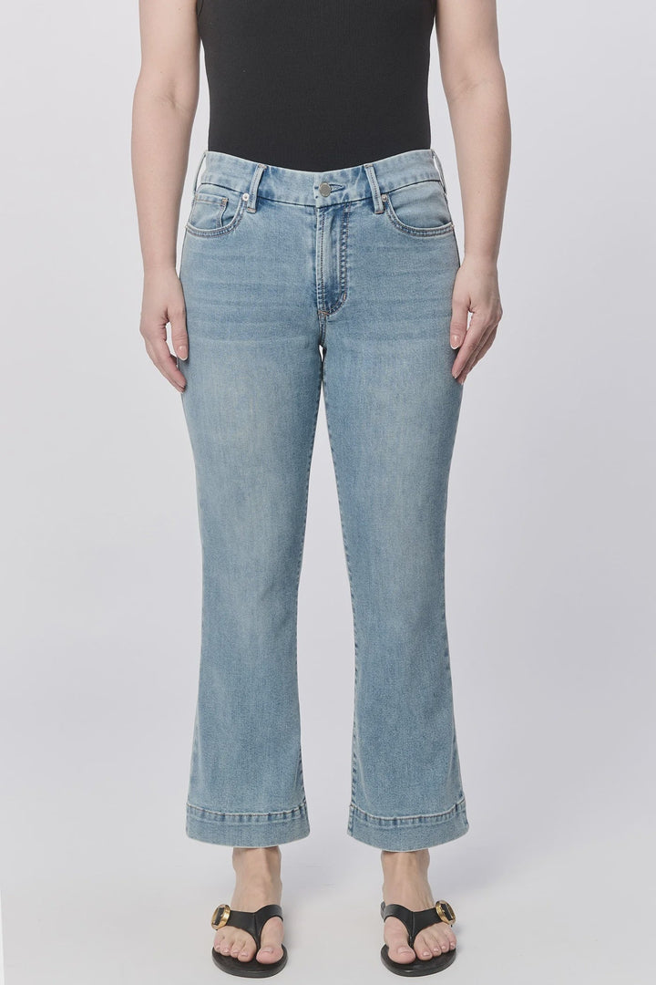 JEANNE FLARE JEAN