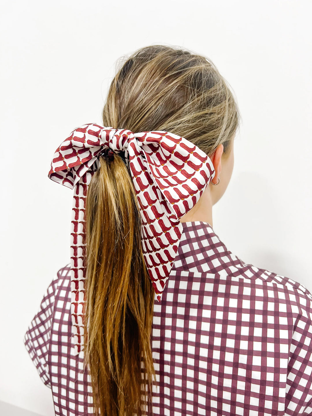 FRILLY SCARF