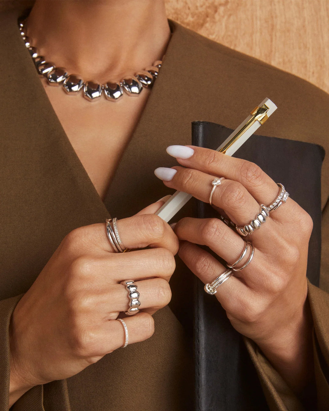 KAITLIN BAND RING