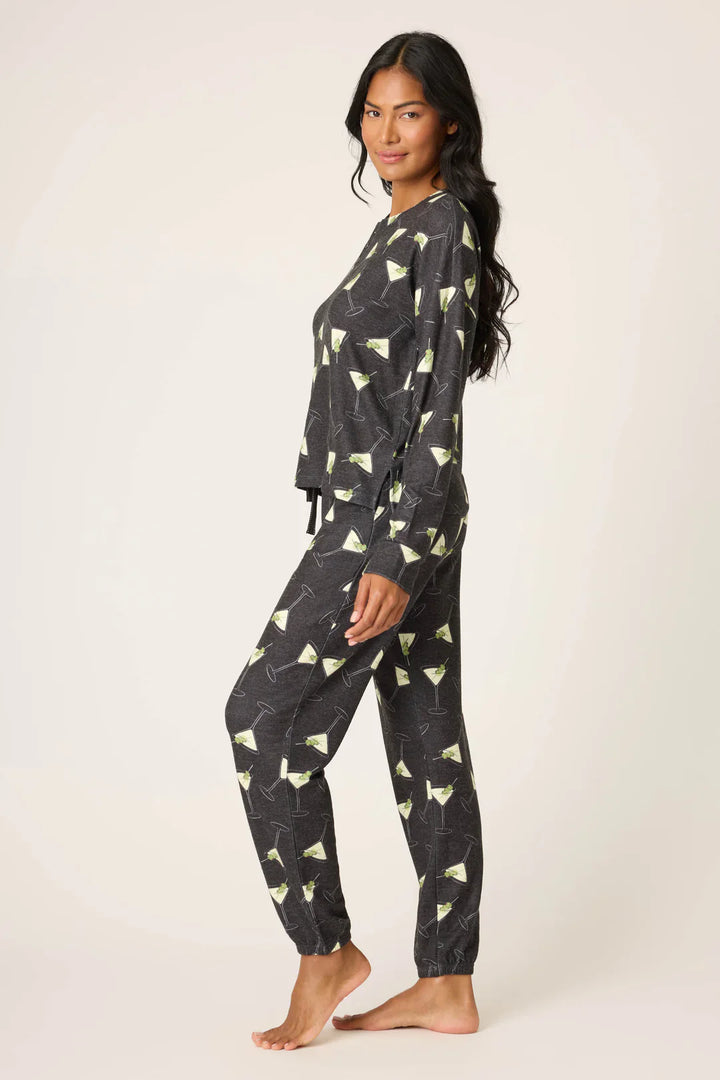 LONG SLEEVE MERRIER W/ A MARTINI PJ TOP