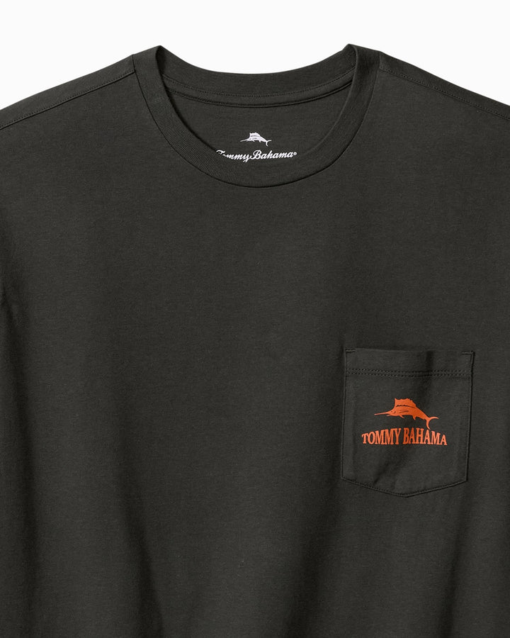 SMOKED BRISKET GRAPHIC POCKET TEE