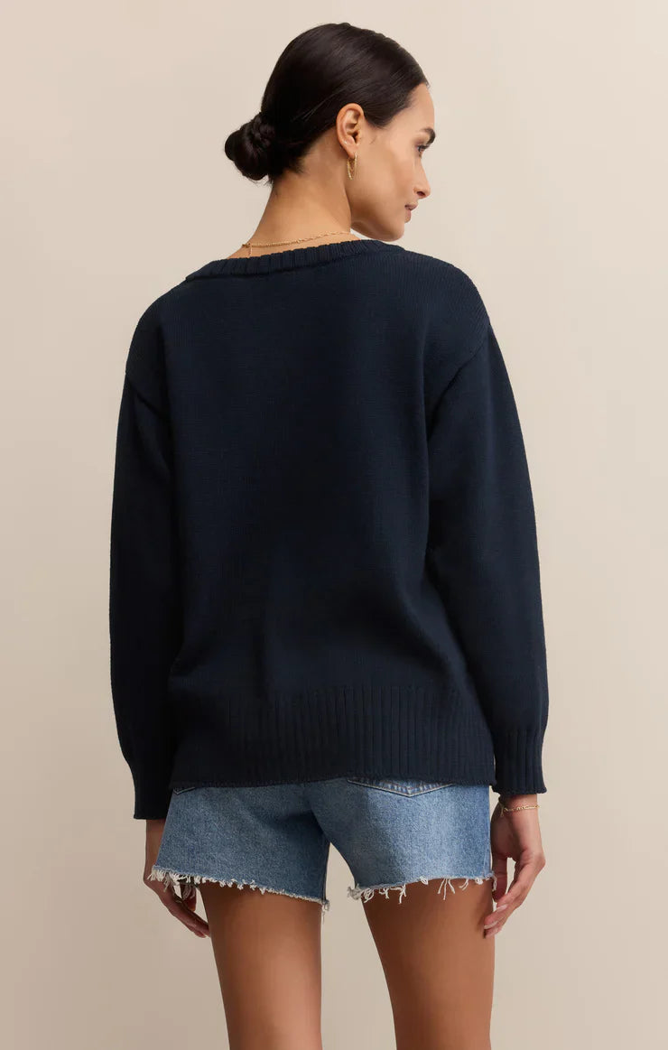ALL AROUND V NECK SWEATER