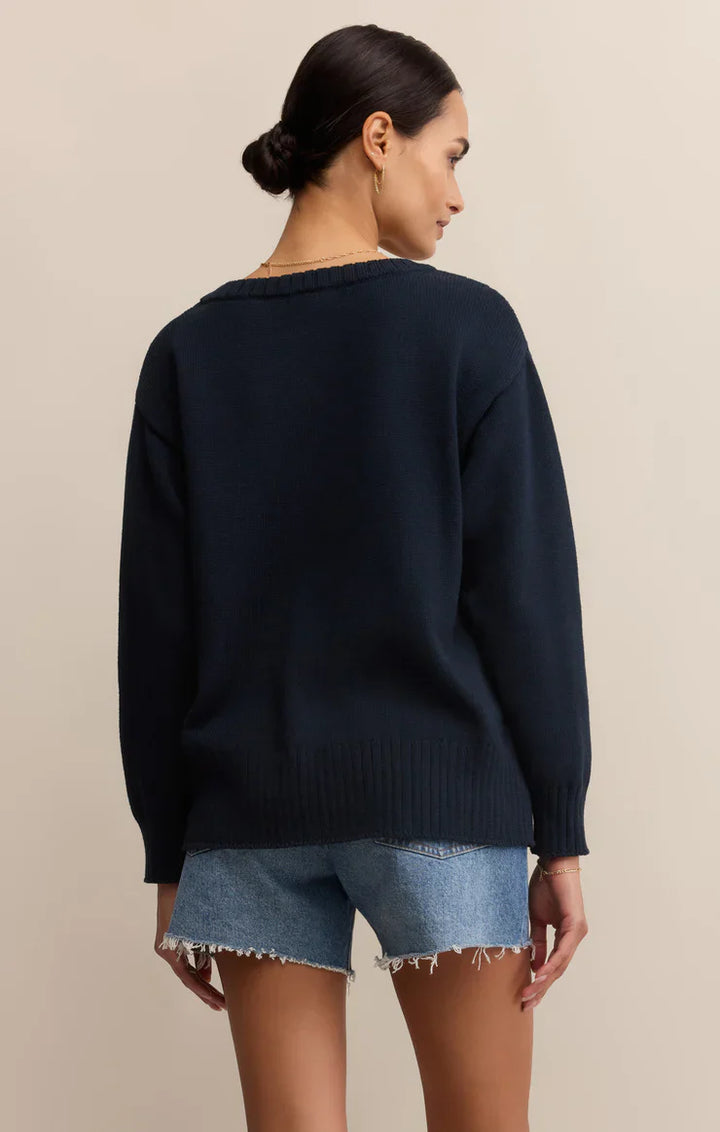 ALL AROUND V NECK SWEATER