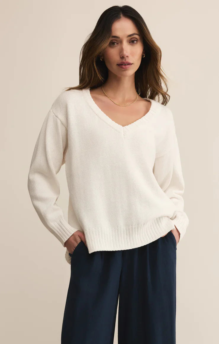 ALL AROUND V NECK SWEATER