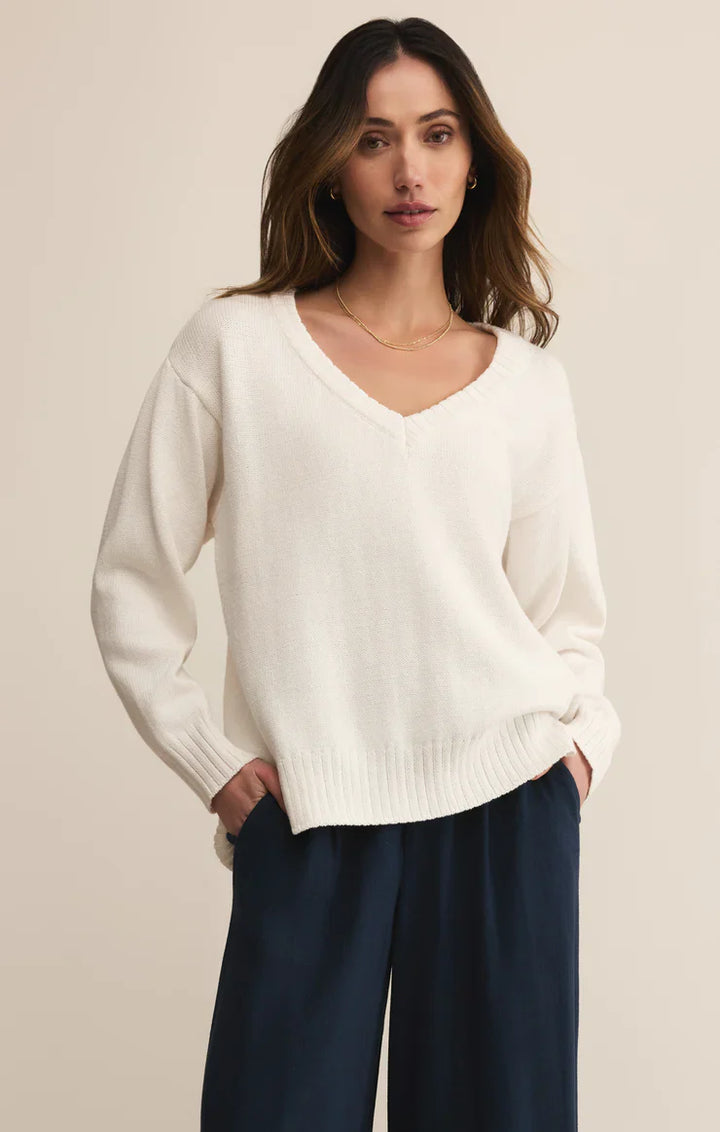 ALL AROUND V NECK SWEATER