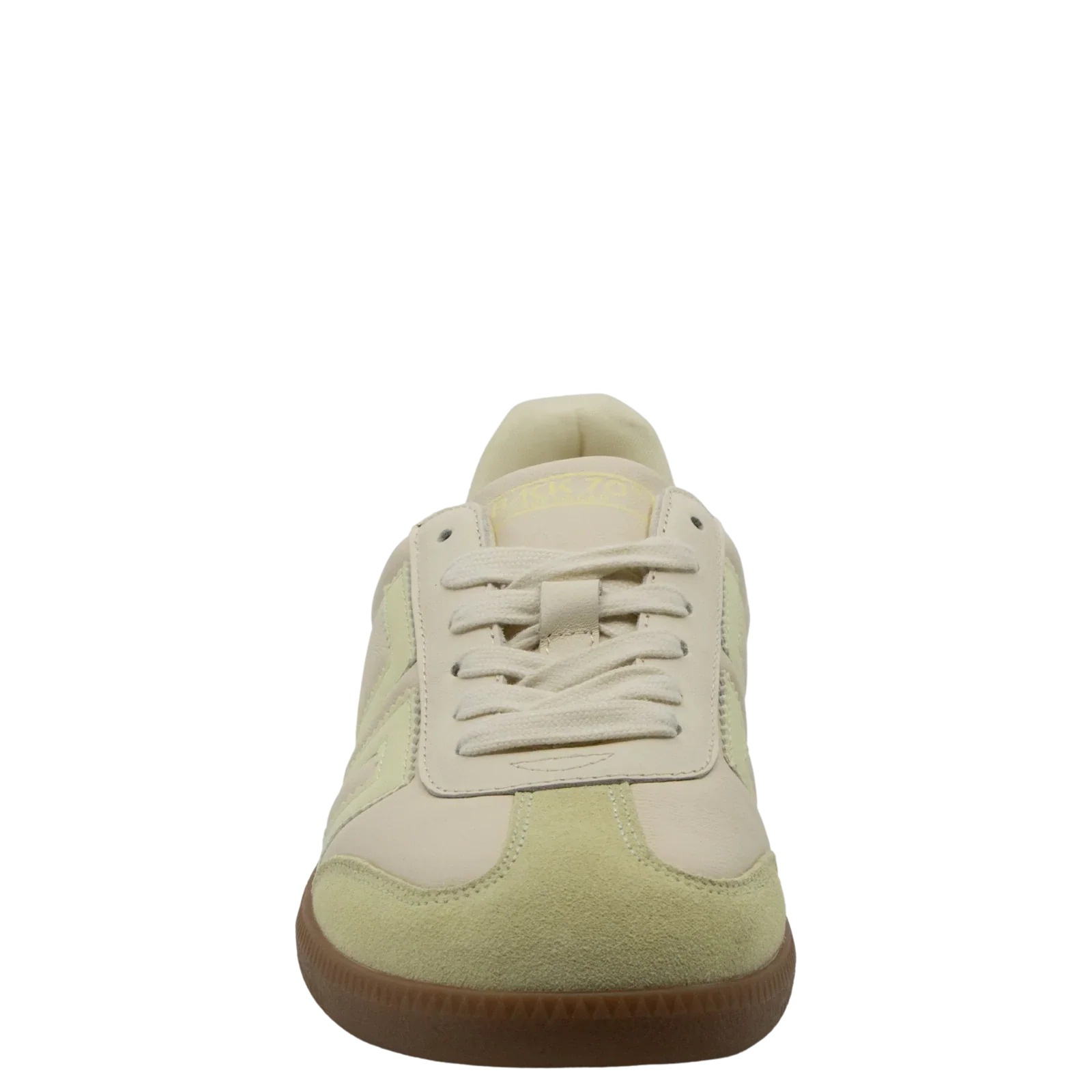 The Zertz CLOUD D26 BUTTER YELLOW SNEAKER features cream suede and leather panels, white laces, and a light brown gum sole—an ideal luxe streetwear pick for women, shown here from the front against a white background.