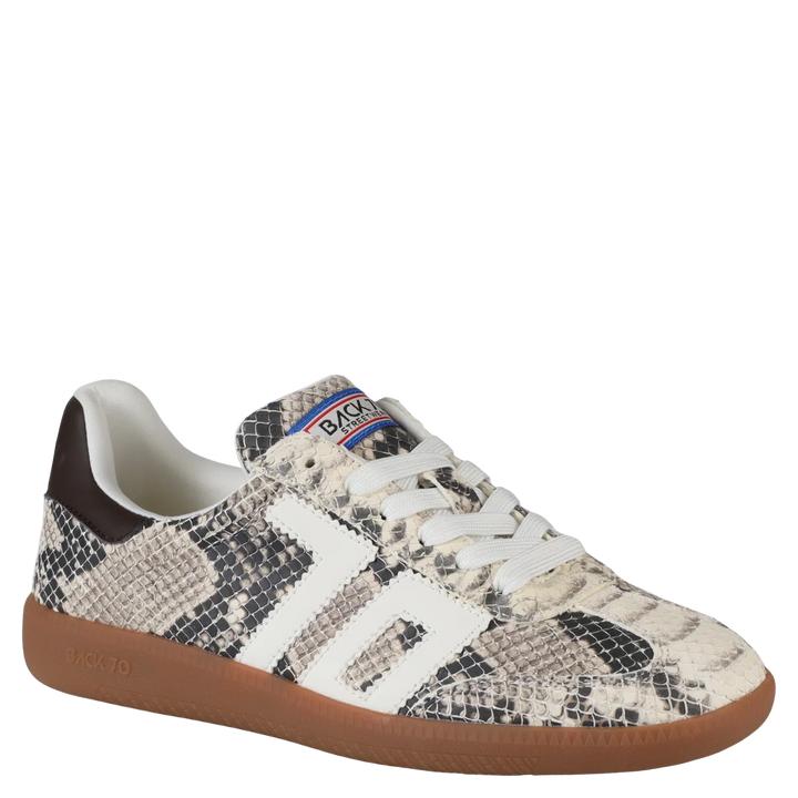 CLOUD SR IN MILK WHITE SNEAKER