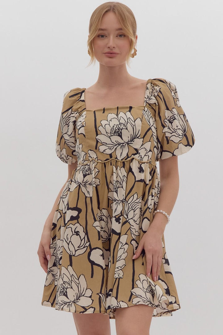 FLORAL PRINT SQUARE NECK DRESS