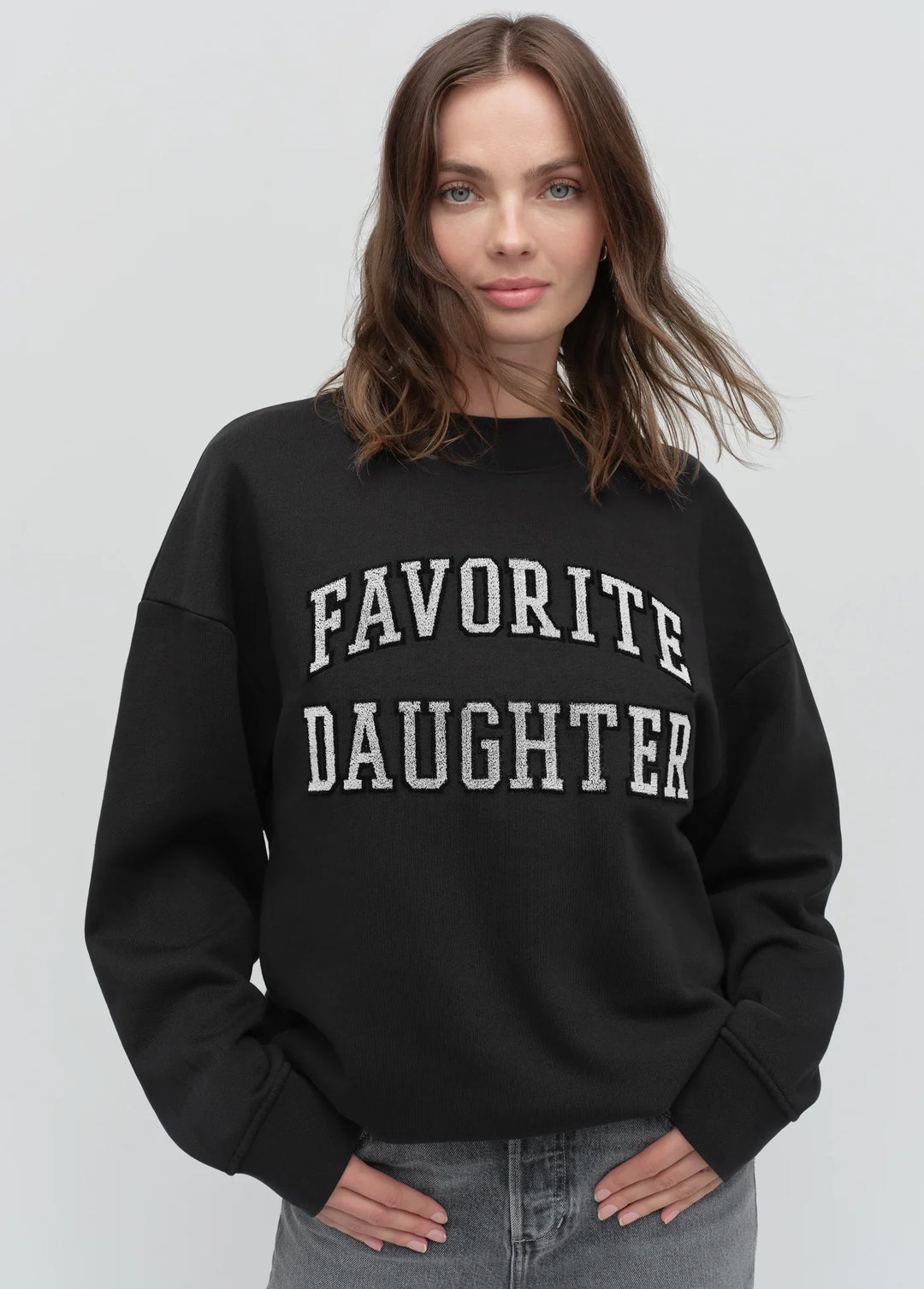 COLLEGIATE EMBROIDERY SWEATSHIRT