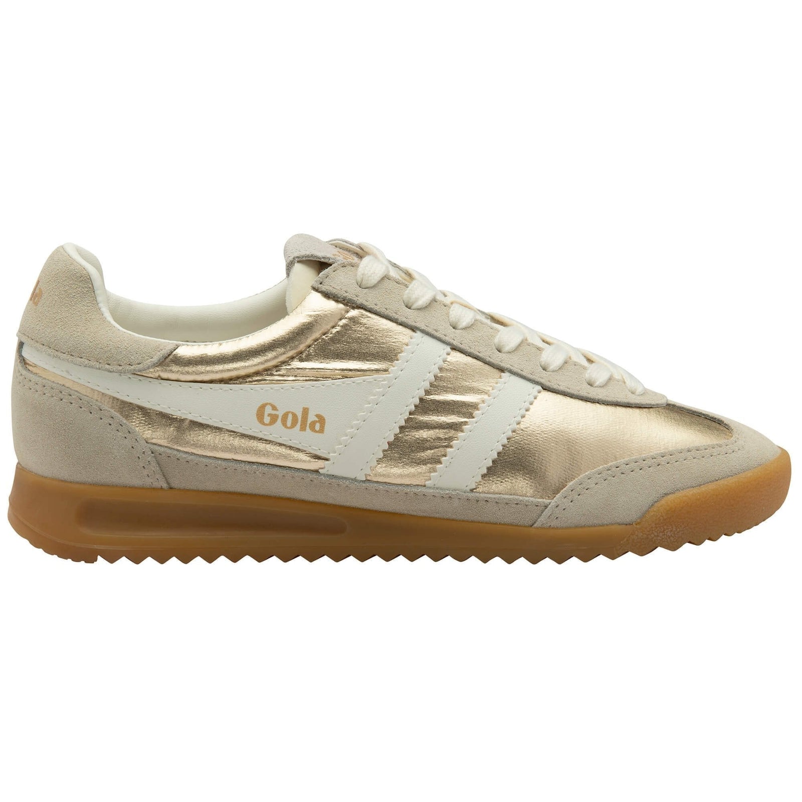 The Zertz FIREFLY METALLIC TRAINER CLB858YW20 features gold and white tones, white laces, a white side stripe, gold metallic panels, a beige suede toe and heel, and a gum rubber sole.