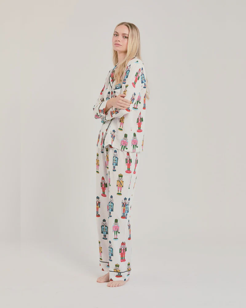 HOLIDAY MARCH LONG SLEEVE PAJAMA PANTS SET