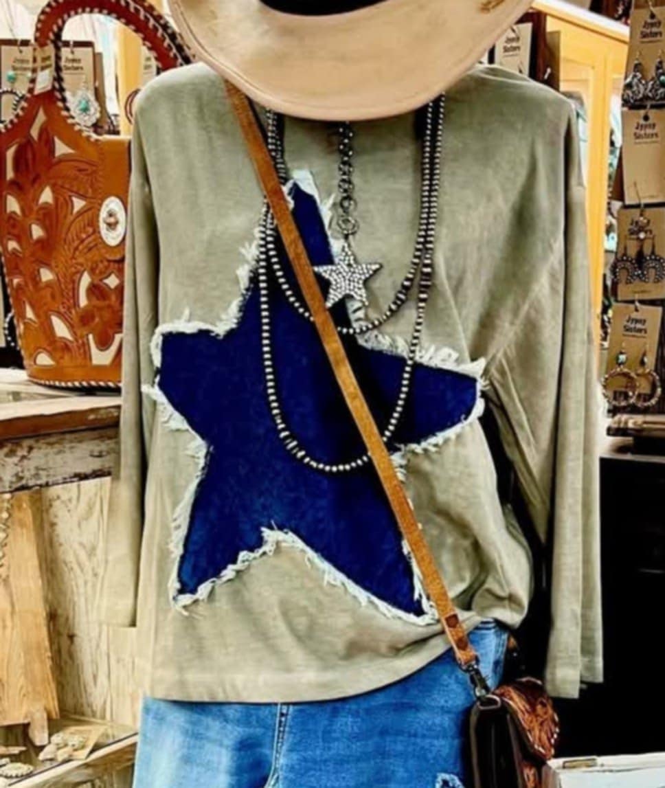 3/4 Sleeve Star Shirt