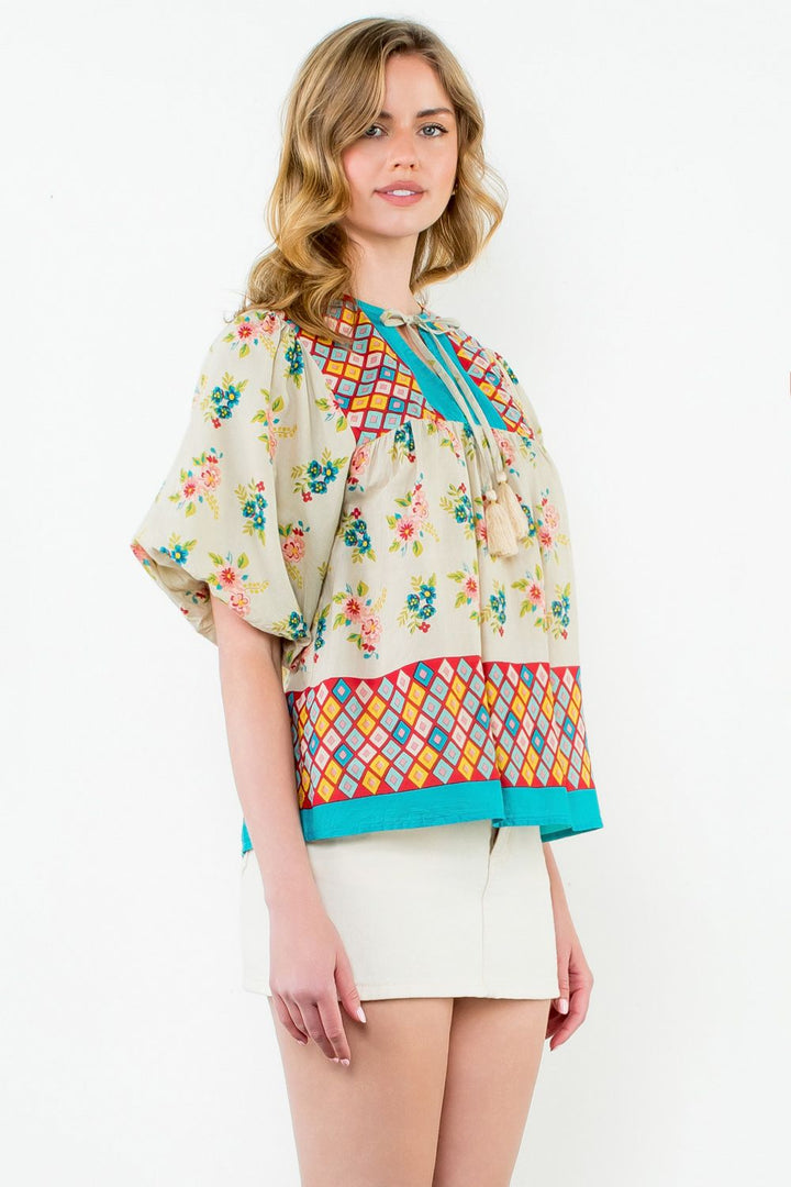 PUFF SLEEVE FLORAL TASSEL TIE TOP