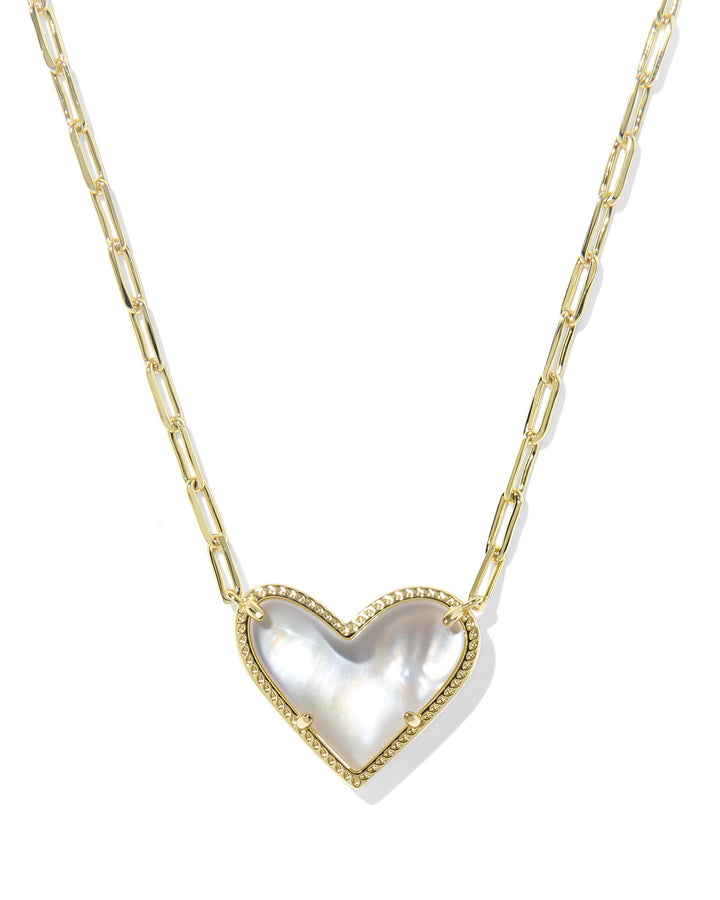 ARI HEART STATEMENT PENDANT NECKLACE
