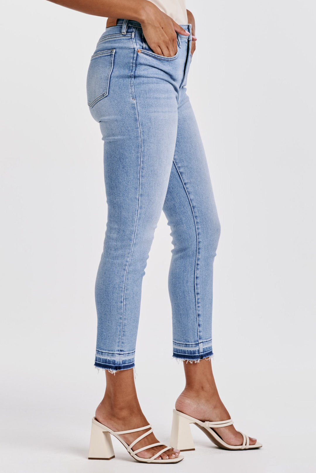 STELLA SUPER HIGH RISE CROPPED STRAIGHT