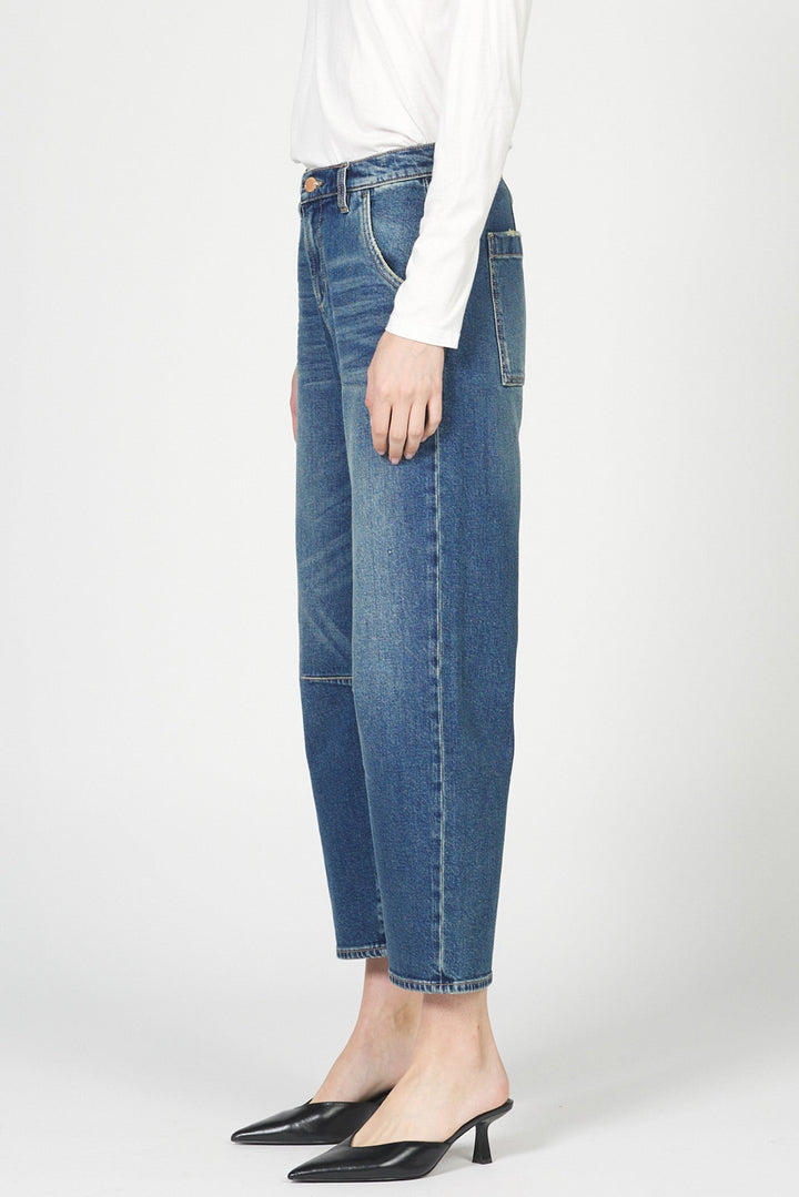 LASSO MID RISE JEAN
