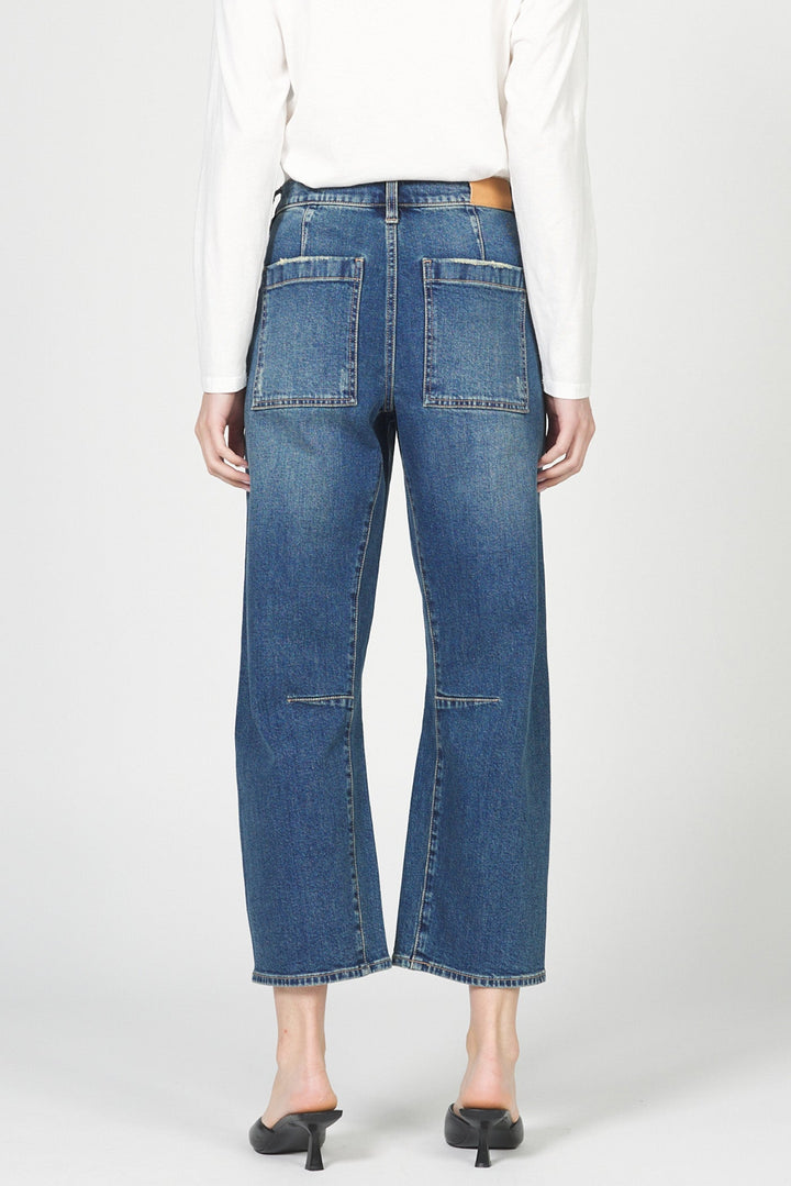 LASSO MID RISE JEAN