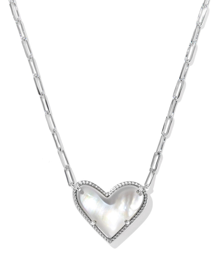 ARI HEART STATEMENT PENDANT NECKLACE