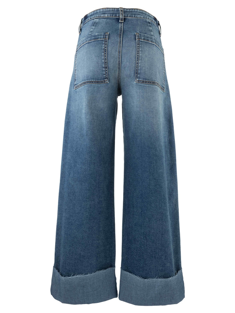 The Zertz MEG HIGH RISE WIDE LES ROLL UP jeans feature a high-rise fit, wide legs, large back pockets, and a frayed roll-up hem for a relaxed look when viewed from the back.