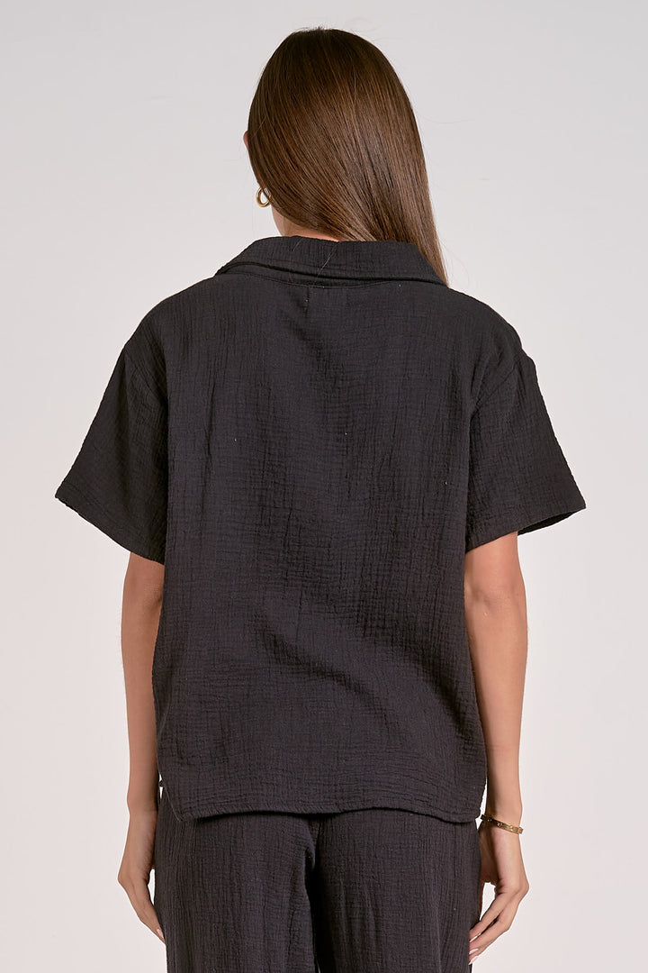 V-NECK TOP