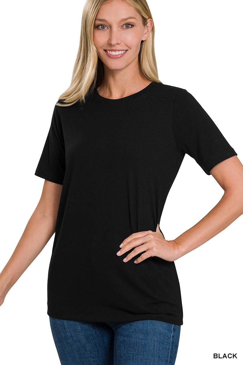 SHORT SLEEVE ROUND NECK TEE in BLACK