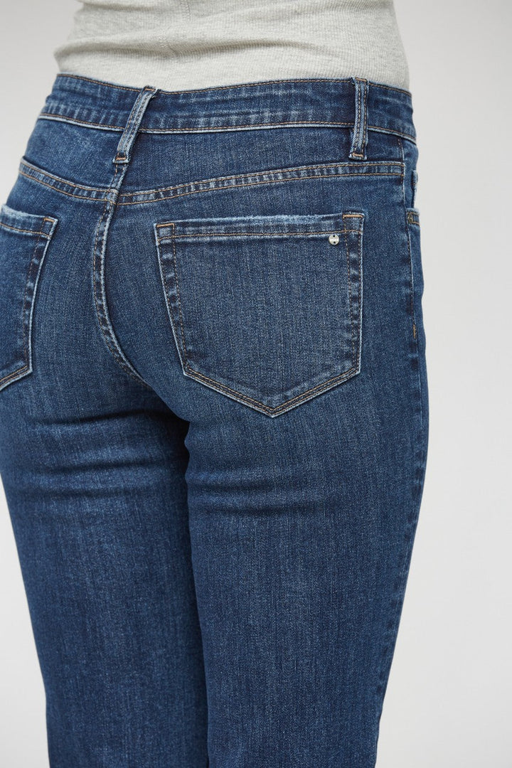 MID RISE STRAIGHT JEANS in VINTAGE DARK