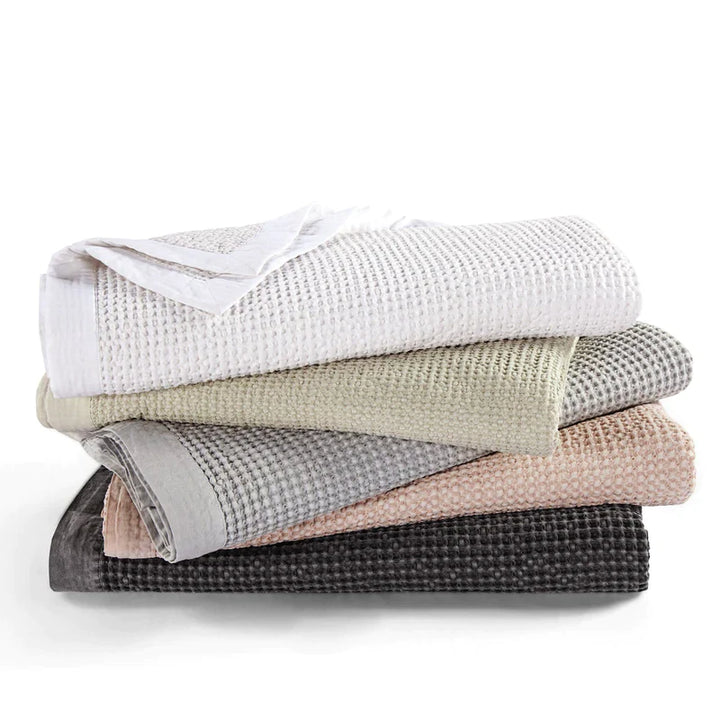 WAFFLE WEAVE COTTON COVERLET in WHITE, FULL/QUEEN