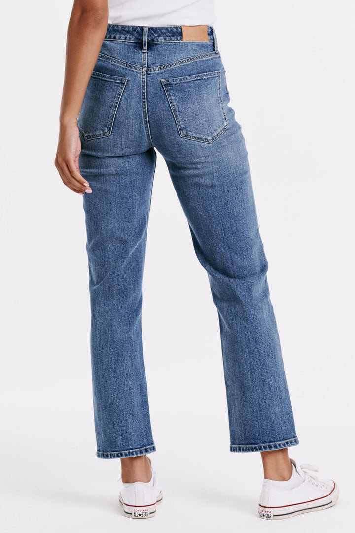 90S SUPER HIGH RISE ANKLE STRAIGHT JEANS